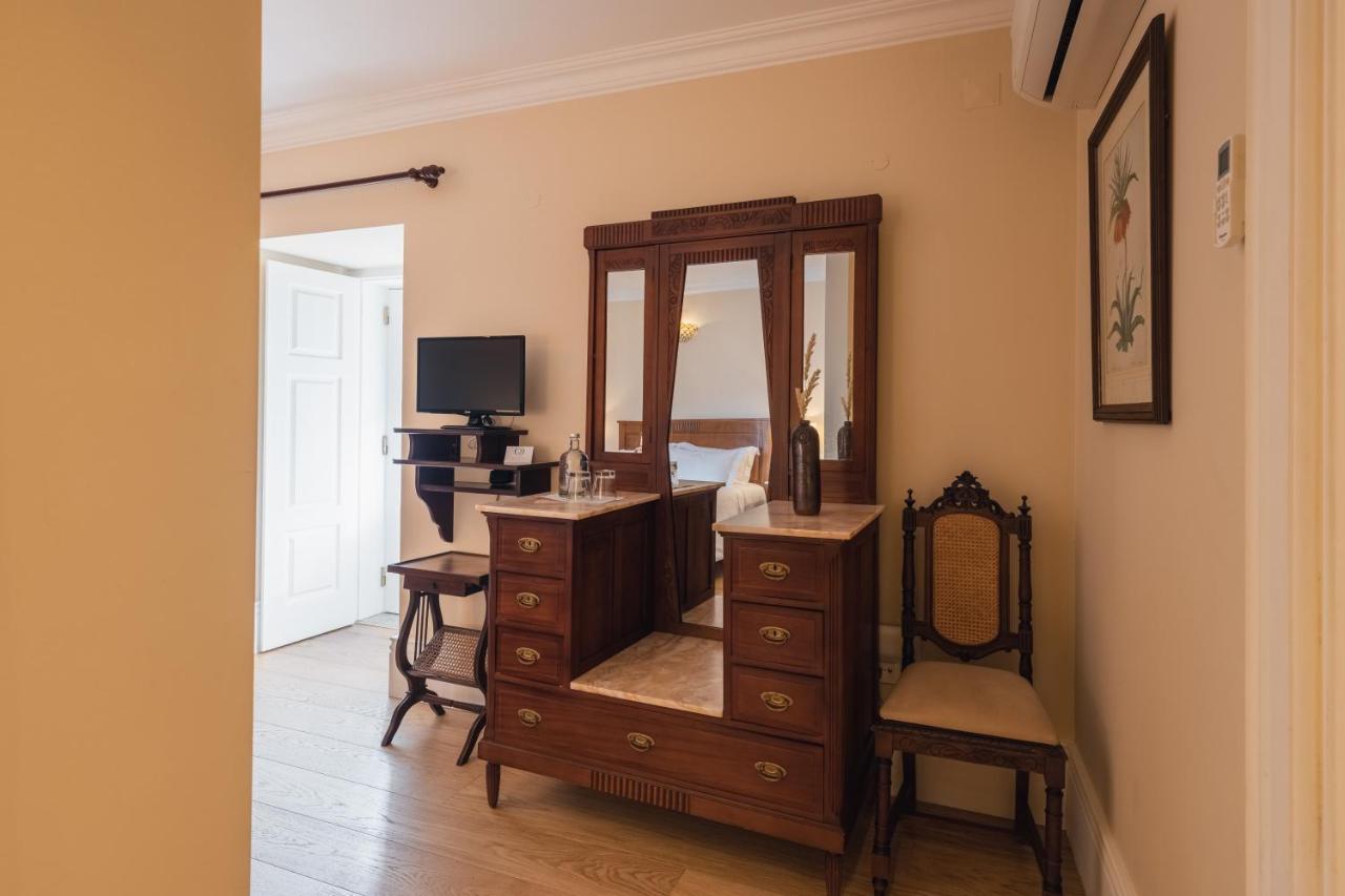 Quinta Do Outeiro Guest House เรเซนด์ ภายนอก รูปภาพ
