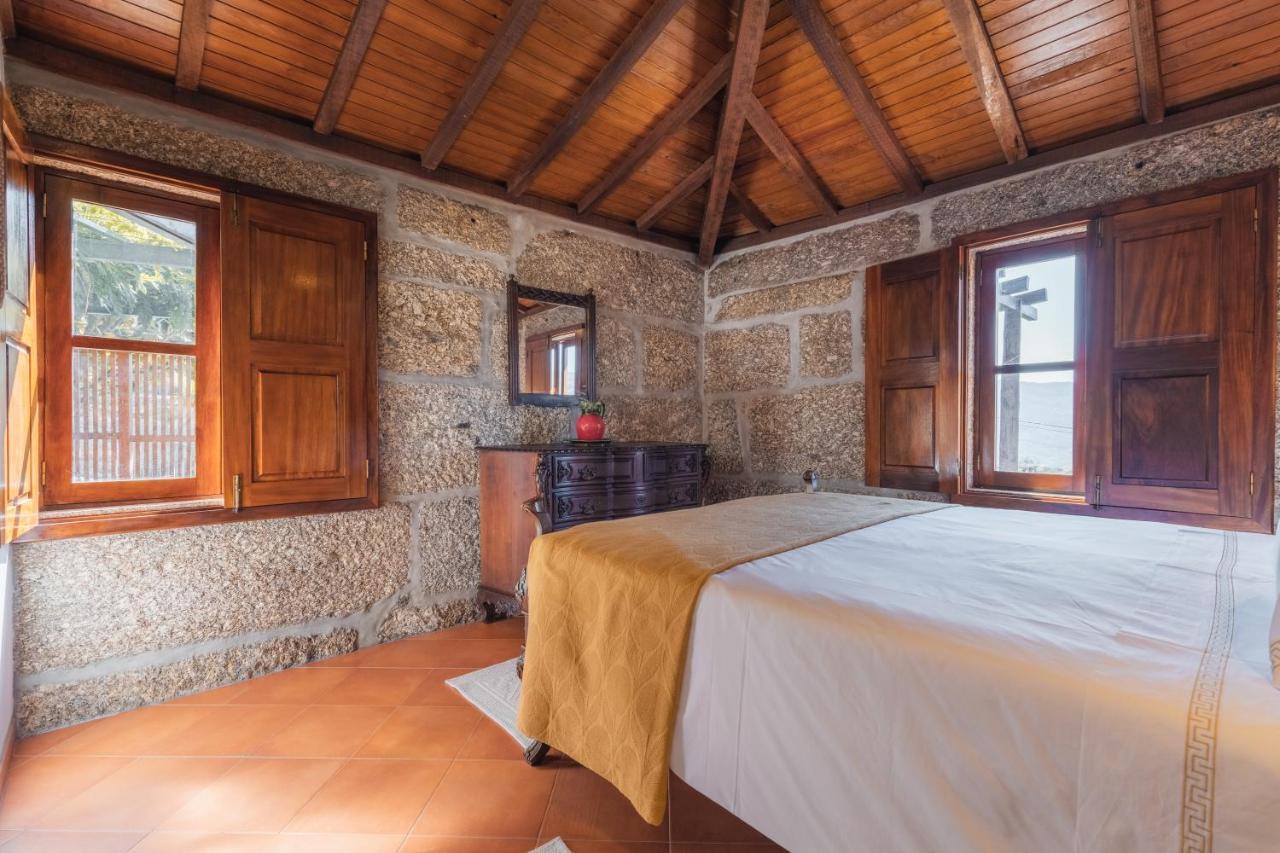 Quinta Do Outeiro Guest House เรเซนด์ ภายนอก รูปภาพ