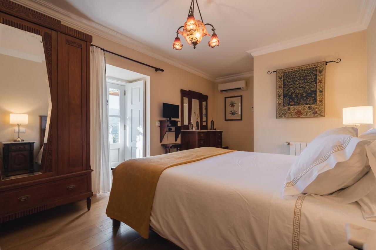 Quinta Do Outeiro Guest House เรเซนด์ ภายนอก รูปภาพ