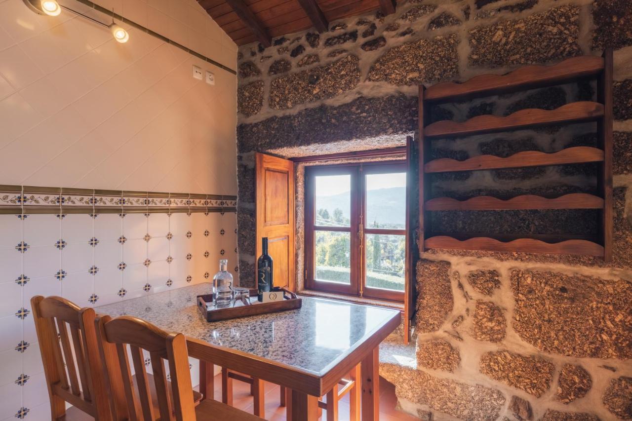 Quinta Do Outeiro Guest House เรเซนด์ ภายนอก รูปภาพ