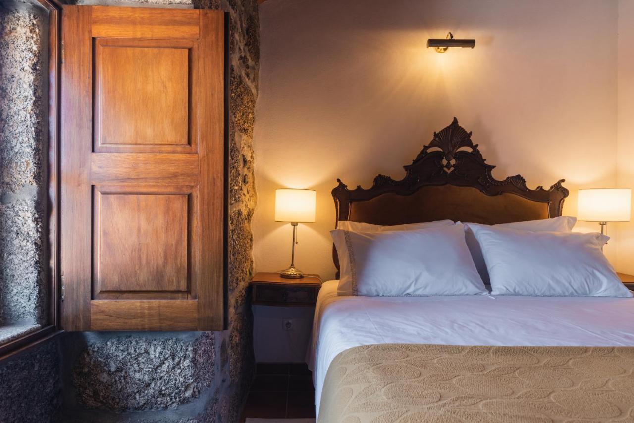 Quinta Do Outeiro Guest House เรเซนด์ ภายนอก รูปภาพ