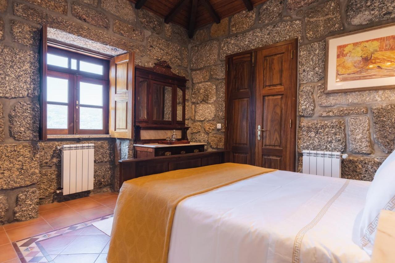 Quinta Do Outeiro Guest House เรเซนด์ ภายนอก รูปภาพ