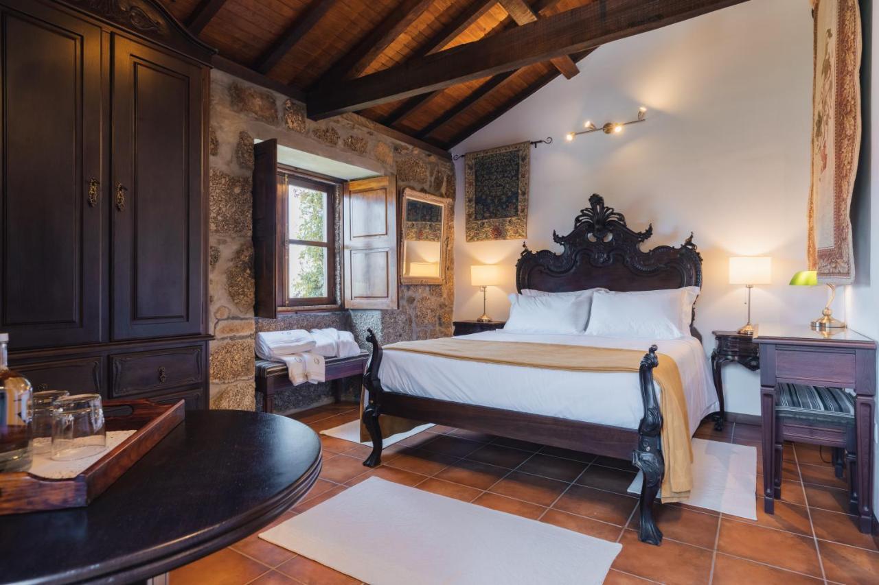 Quinta Do Outeiro Guest House เรเซนด์ ภายนอก รูปภาพ