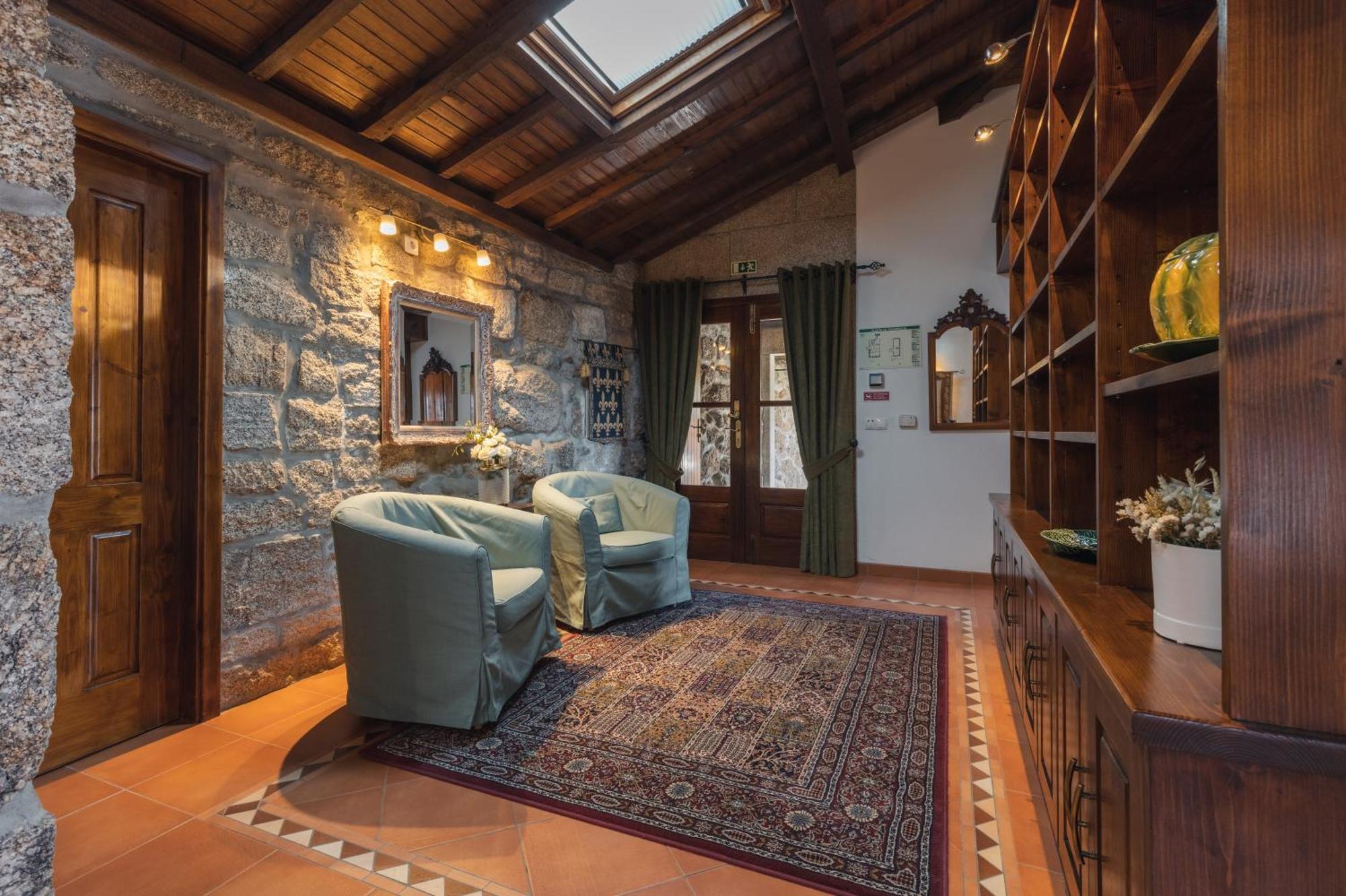 Quinta Do Outeiro Guest House เรเซนด์ ห้อง รูปภาพ